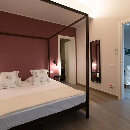 Tenuta Tre Gemme A Mare - Purple